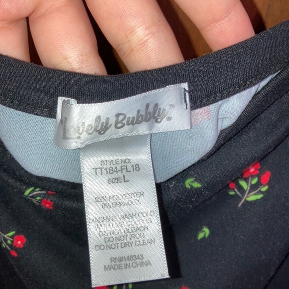 Flower shirt - Picture 5 of 5